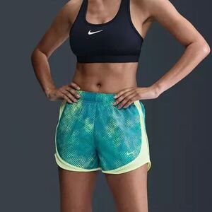 $38 - Nike Women's Size XS Dri-Fit Tempo Mid Rise Brief-Lined Running Shorts